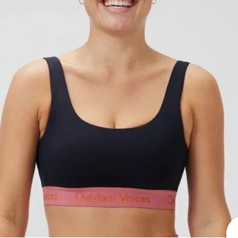Outdoor Voices Women's Smooth Scoop Sports Bra